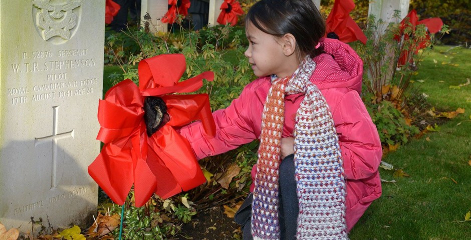 Placing the poppies during the remembrance event